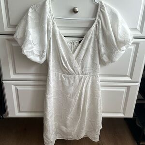 Lulus mini white floral puff sleeve dress